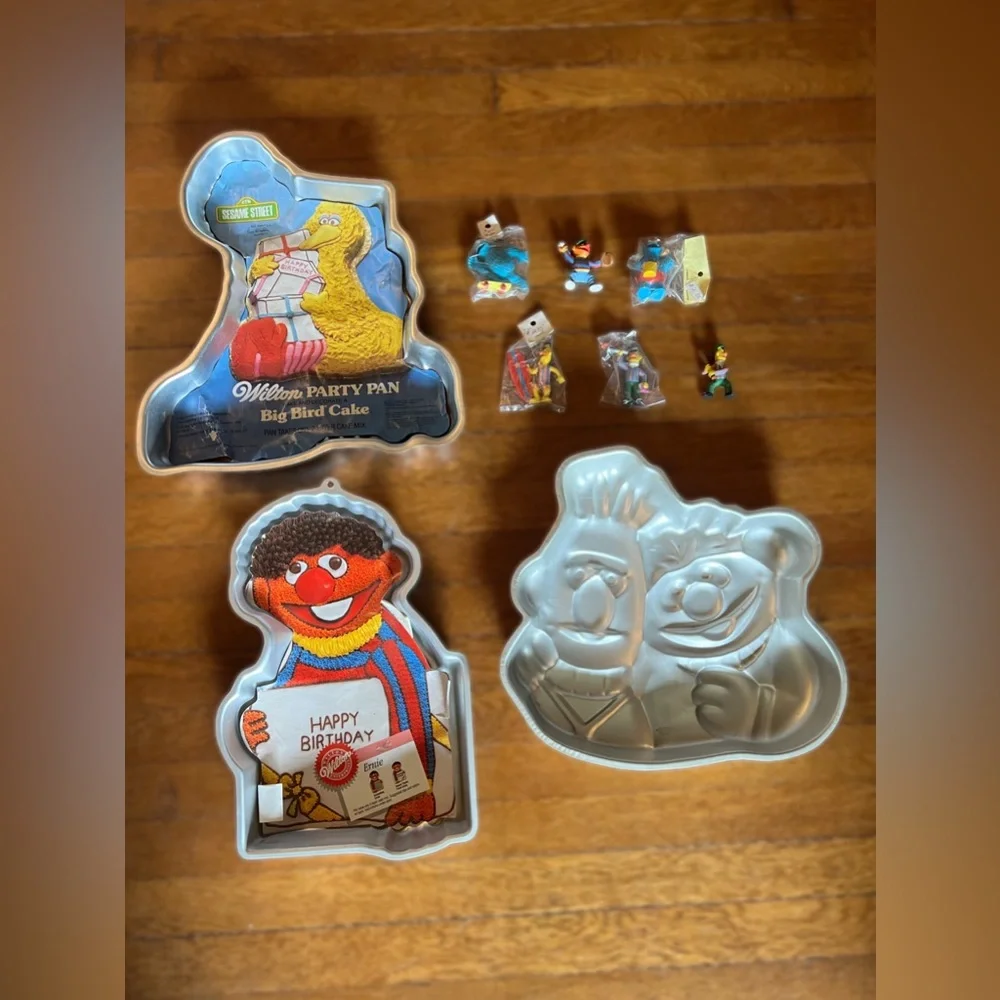 Vintage Wilton Sesame Street Character Cake Pans and Cake Toppers